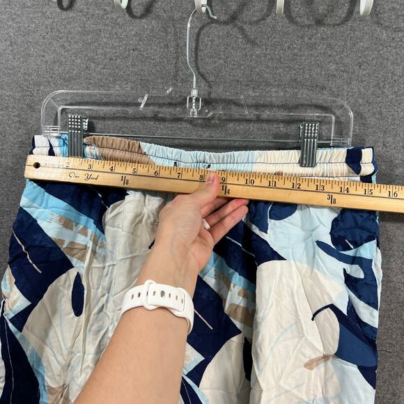 Peace Love World Petite Wide-Les Woven Pants Blue Palm, Petite Medium - Picture 6 of 9